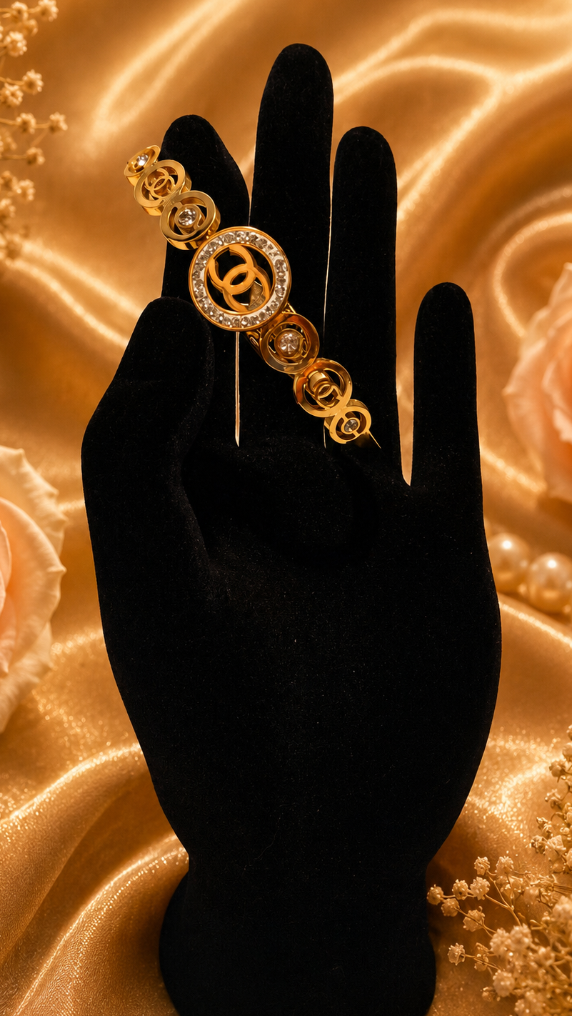 Golden Luxe Empress Bangle